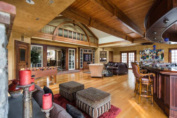 Solebury estate home