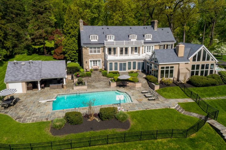 xegk5tc2mb9bmat66nr8twzq47i215