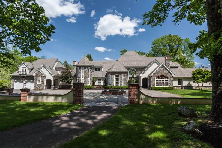 Solebury estate home